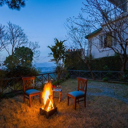 Alaya Stays Mehar Villa - 3 Bhk With Garden & Scenic Views Kasauli Extérieur photo