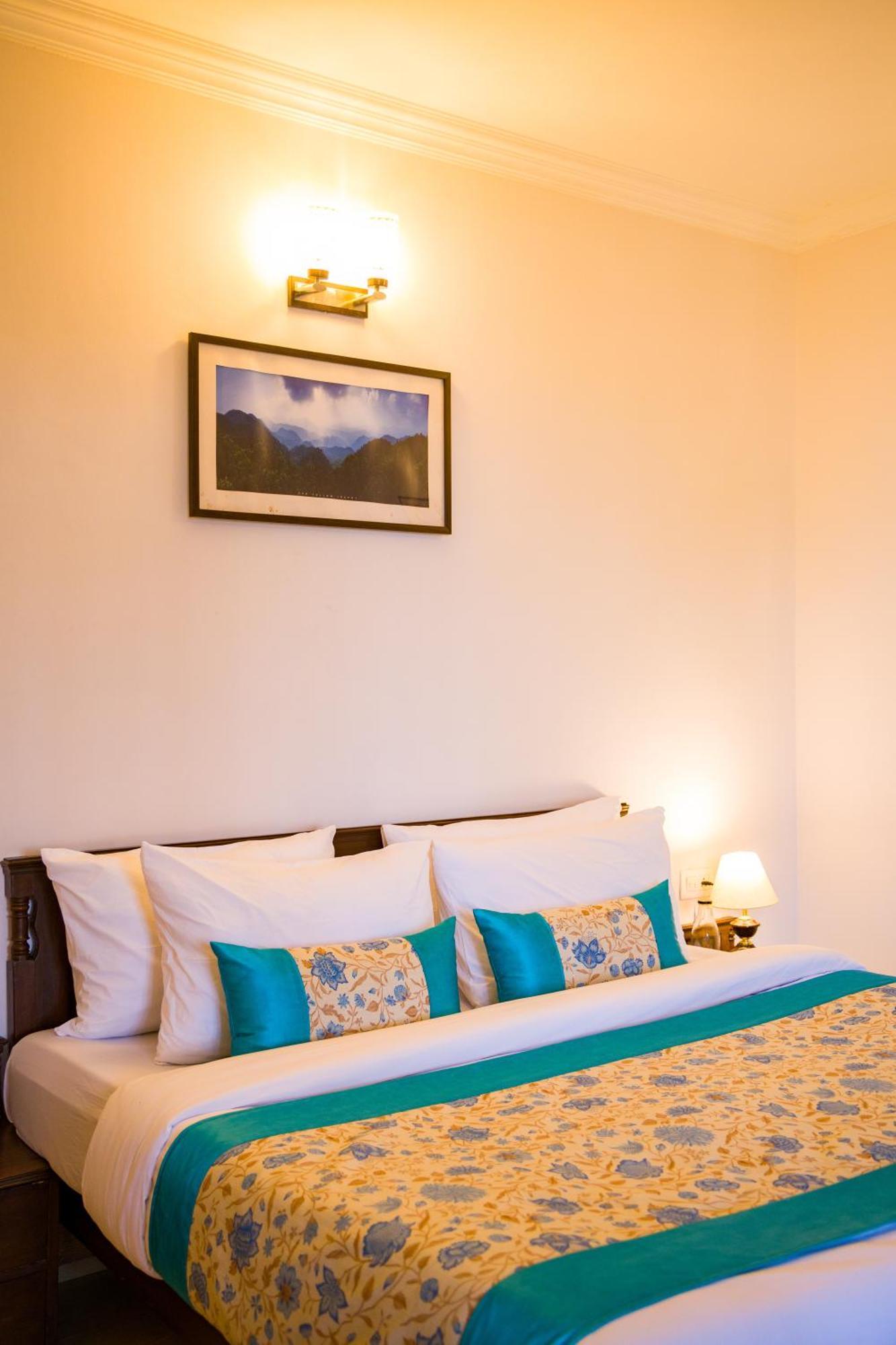 Alaya Stays Mehar Villa - 3 Bhk With Garden & Scenic Views Kasauli Extérieur photo