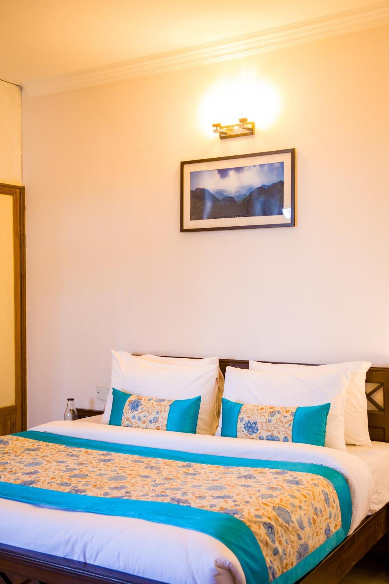 Alaya Stays Mehar Villa - 3 Bhk With Garden & Scenic Views Kasauli Extérieur photo